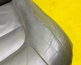 СИДЕНИЕ ПАРА Toyota