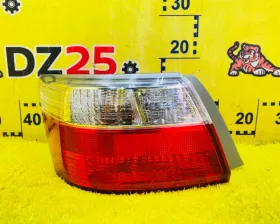 Стоп-сигнал Toyota