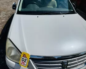 Капот Toyota