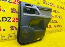 Обшивка дверей TOYOTA LAND CRUISER 2008 6763060B50C0 VDJ200L 1VDFTV, задняя правая