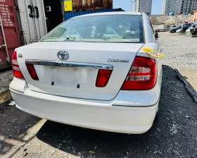 Крышка багажника Toyota