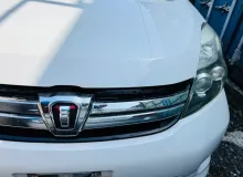 Решетка радиатора TOYOTA ISIS 2011 5310144340 ZGM15W 2ZRFAE, передняя