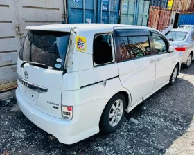 Бампер Toyota
