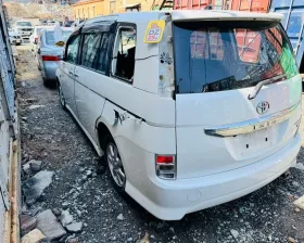 Бампер Toyota