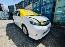 АКПП TOYOTA ISIS 2011 3040044041 ZGM15W 2ZRFAE, передняя