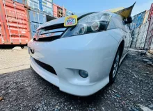Фара TOYOTA ISIS 2011 8118544370 ZGM15W 2ZRFAE, передняя левая