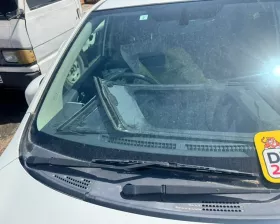 Лобовое стекло NISSAN