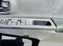 Блок управления стеклоподъемниками TOYOTA VITZ 2012 8482052010 NSP135 1NRFE, передний правый