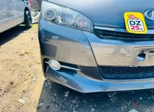 Бампер TOYOTA WISH 2013 5211968170B2 ZGE20W 2ZRFAE, передний