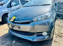 Бампер TOYOTA WISH 2013 5211968170B2 ZGE20W 2ZRFAE, передний