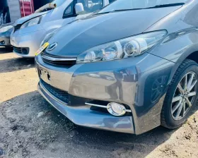 Бампер Toyota