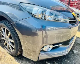 Бампер Toyota