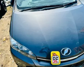Капот Toyota