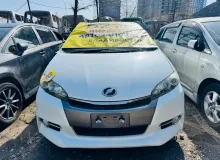 Двигатель TOYOTA WISH 2013/Цвет 070 1900037620 ZGE20W 2ZRFAE, передний