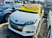 Двигатель TOYOTA WISH 2013/Цвет 070 1900037620 ZGE20W 2ZRFAE, передний