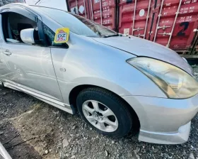 Крыло Toyota
