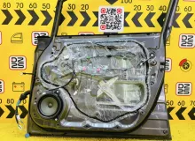 Дверь боковая TOYOTA WISH 2013 6700168030 ZGE25W 2ZRFAE, передняя правая