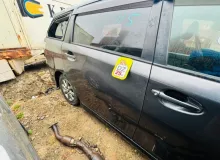 Дверь боковая TOYOTA WISH 2013 6700368050 ZGE25W 2ZRFAE, задняя правая