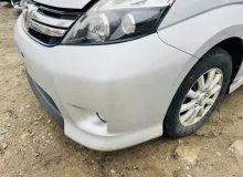 Бампер TOYOTA ISIS 2012 5211944954B0 ZGM15W 2ZRFAE, передний