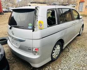Бампер Toyota