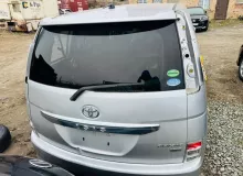 Бампер TOYOTA ISIS 2012 5215944938B0 ZGM15W 2ZRFAE, задний