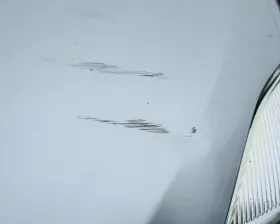 Капот Toyota