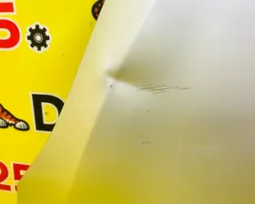 Капот Toyota