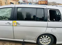 Дверь боковая TOYOTA ISIS 2012 6700244072 ZGM15W 2ZRFAE, передняя левая