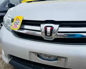 Решетка радиатора Toyota