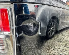 Бампер Toyota
