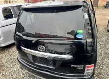 Бампер TOYOTA ISIS 2013 5215944940C2 ZGM10W 2ZRFAE, задний