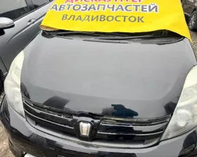 Капот Toyota