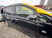 Дверь боковая TOYOTA ISIS 2013 6700144071 ZGM10W 2ZRFAE, передняя правая