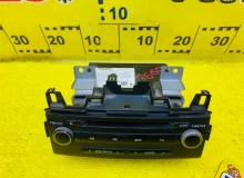 Магнитофон TOYOTA LAND CRUISER 2008 8612060B70 VDJ200L 1VDFTV, передний