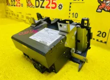 Магнитофон TOYOTA LAND CRUISER 2008 8612060B70 VDJ200L 1VDFTV, передний