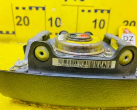Подушка безопасности водителя Toyota
