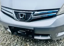 Решетка радиатора HONDA FIT SHUTTLE 2013/Цвет NH700M 71120TF7003 GG8 L15A, передняя