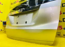 Дверь 5я HONDA FIT SHUTTLE 2013/Цвет NH700M 68100TF7000ZZ GG8 L15A, задняя