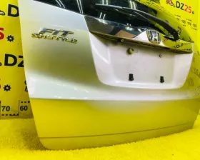 Дверь 5я Honda