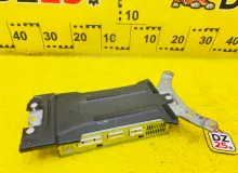 Усилитель магнитофона TOYOTA LAND CRUISER 2008 8628060400 VDJ200L 1VDFTV, передний