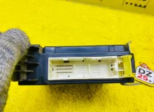 Блок предохранителей TOYOTA LAND CRUISER 2008 8273360B90 VDJ200L 1VDFTV, передний