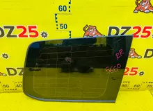 Стекло собачника TOYOTA LAND CRUISER 2008 6271060B00 VDJ200L 1VDFTV, заднее правое