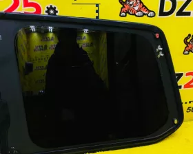 Стекло собачника Toyota