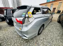 Дверь 5я HONDA SHUTTLE 2015/Цвет NH700M 68100TD4J00ZZ GK8 L15B, задняя