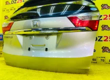 Дверь 5я HONDA SHUTTLE 2015/Цвет NH700M 68100TD4J00ZZ GK8 L15B, задняя