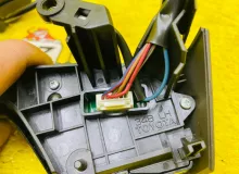 Кнопки на руль TOYOTA LAND CRUISER PRADO 2018/Цвет 070 8425060440E0 TRJ150W/TRJ150L/TRJ150/TRJ152/TRJ155/GDJ150W/GDJ150R/GDJ150L/GDJ150/GDJ151W/GDJ151/GDJ155L/GDJ155R/GDJ155/GRJ150W/GRJ150L/GRJ150/GRJ151W/GRJ151/GRJ152/KDJ150/KDJ150L/KDJ155 2TRFE, передни