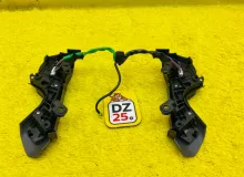 Кнопки на руль TOYOTA LAND CRUISER PRADO 2018/Цвет 070 8425060440E0 TRJ150W/TRJ150L/TRJ150/TRJ152/TRJ155/GDJ150W/GDJ150R/GDJ150L/GDJ150/GDJ151W/GDJ151/GDJ155L/GDJ155R/GDJ155/GRJ150W/GRJ150L/GRJ150/GRJ151W/GRJ151/GRJ152/KDJ150/KDJ150L/KDJ155 2TRFE, передни