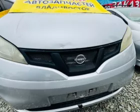 Решетка радиатора Nissan