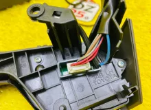 Кнопки на руль TOYOTA LAND CRUISER PRADO 2021/Цвет 070 8425060440E0 TRJ150W/TRJ150L/TRJ150/TRJ152/TRJ155/GDJ150W/GDJ150R/GDJ150L/GDJ150/GDJ151W/GDJ151/GDJ155L/GDJ155R/GDJ155/GRJ150W/GRJ150L/GRJ150/GRJ151W/GRJ151/GRJ152/KDJ150/KDJ150L/KDJ155 2TRFE, передни