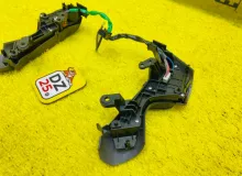 Кнопки на руль TOYOTA LAND CRUISER PRADO 2021/Цвет 070 8425060440E0 TRJ150W/TRJ150L/TRJ150/TRJ152/TRJ155/GDJ150W/GDJ150R/GDJ150L/GDJ150/GDJ151W/GDJ151/GDJ155L/GDJ155R/GDJ155/GRJ150W/GRJ150L/GRJ150/GRJ151W/GRJ151/GRJ152/KDJ150/KDJ150L/KDJ155 2TRFE, передни